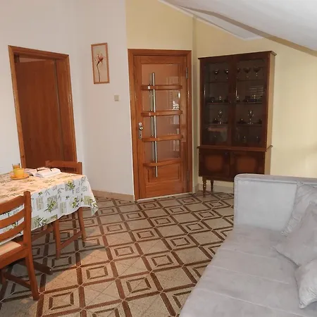 Brna 13492c * Smokvica (Korcula)
